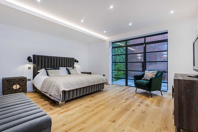Gilla House, 53, Arlington Road, London photo 4