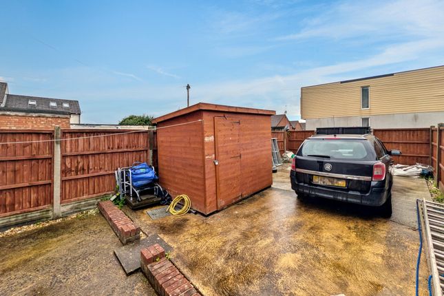 49, Dorothy Avenue, Skegness photo 2
