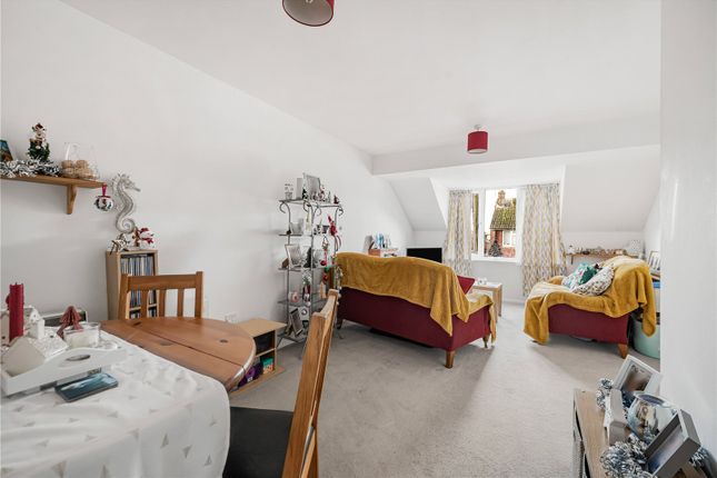 Flat 19, Arundel Court,, West Street, West Sussex photo 2