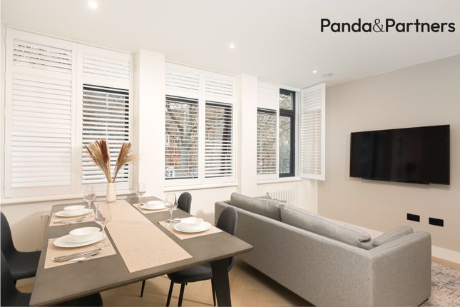 3-bed flat on Flat 1, Red Lion Square, London, £1,350,000