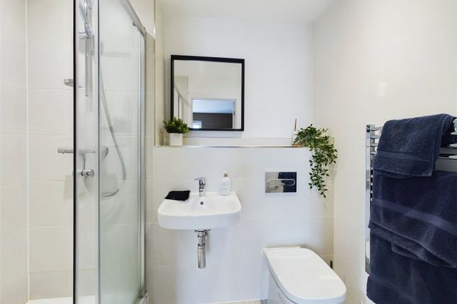 Flat for sale in Hobbs Way, Gloucester, Gloucestershire