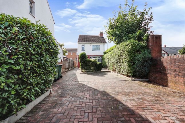 Detached house for sale in Lythalls Lane, Holbrooks, Coventry