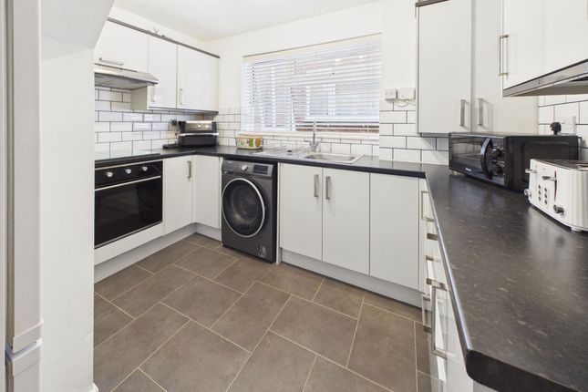 54 Primrose Way, Lydney photo 4