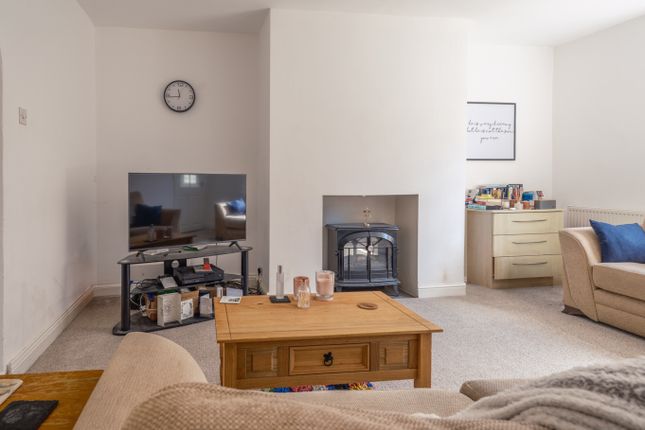 28, Mitchell Street, Ryton photo 4