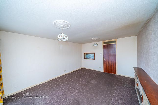 132, Gorsey Lane, Walsall photo 4