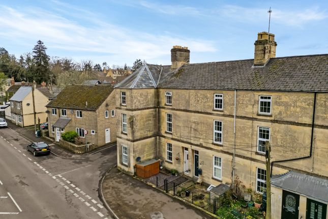 Thumbnail Terraced house for sale in Gloucester Road, Cirencester, Gloucestershire
