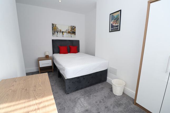 Room 5, 267 Walthall Street, Crewe, Cheshire photo 3