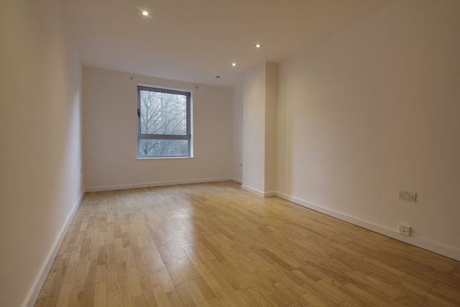 Catalina, Gotts Road, Leeds photo 5