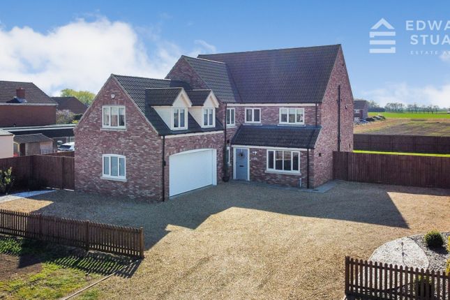 Mill Road, Pe13