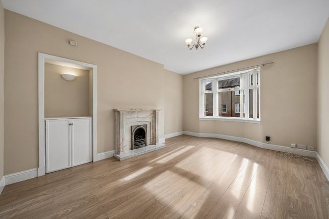 28, Cawder Road, Stirling photo 2