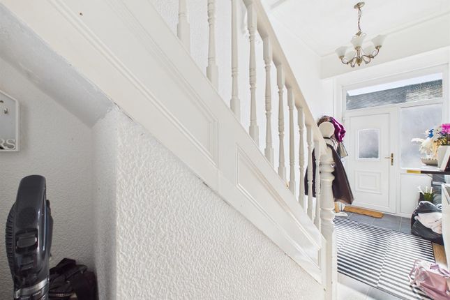 7, St Vincents Road, Wirral photo 4