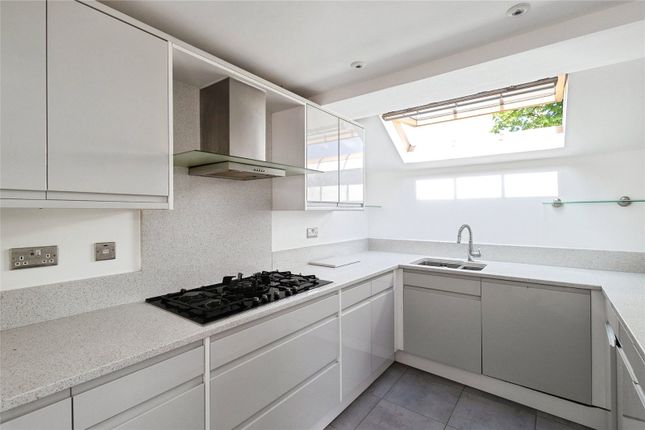 Flat 8, Sandhurst House, 2, Walkershall Way, Manchester photo 4