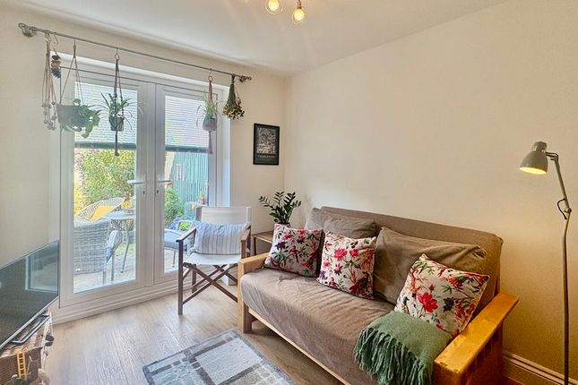 8, Spire Close, Lincoln photo 4