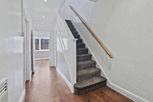 137 Randale Drive, Bury photo 2