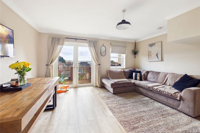 3, Victoria Court, Milford Haven photo 3