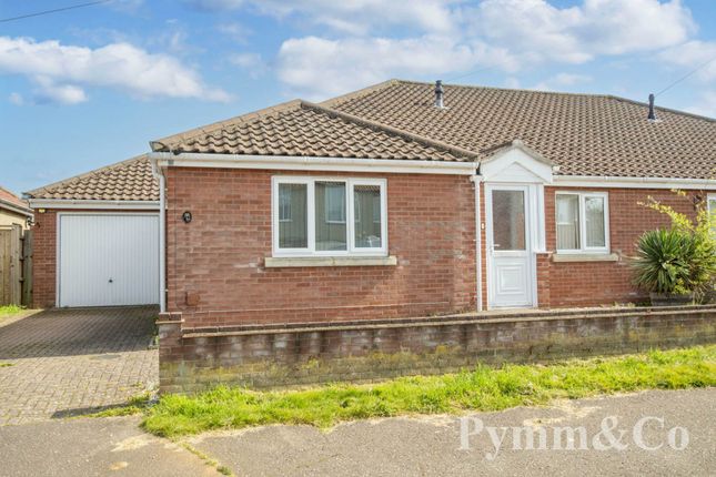 Thumbnail Bungalow for sale in Hastings Avenue, Hellesdon