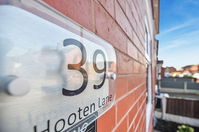 39, Hooten Lane, Leigh photo 3