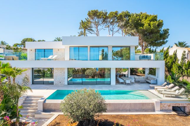 Thumbnail Villa for sale in Sol De Mallorca, Mallorca, Balearic Islands