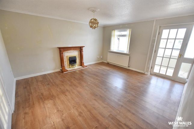 30, St. Daniels Drive, Pembroke photo 3