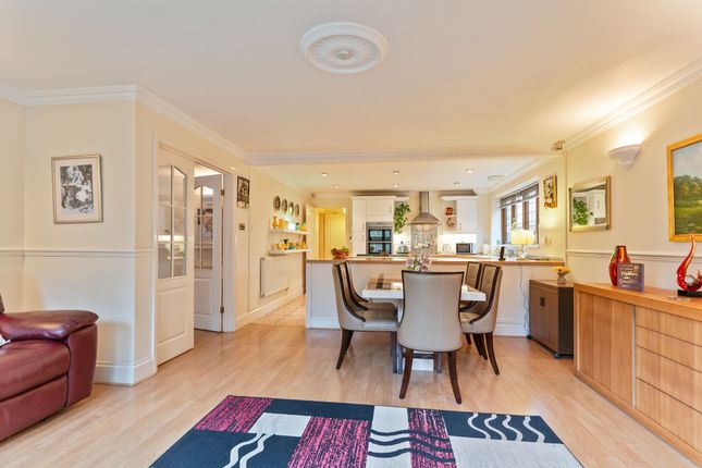 3 Coed Melyn View, Newport photo 3