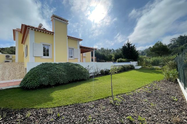 Town house for sale in Várzea De Sintra, 2710-635 Sintra, Portugal