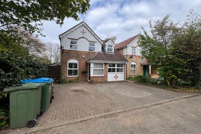 Thumbnail Property to rent in Phipps Close, Aylesbury