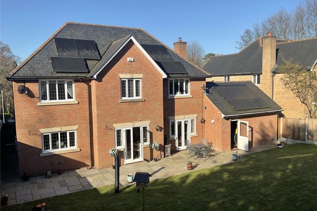 7, Old Garden Court, Canterbury photo 2