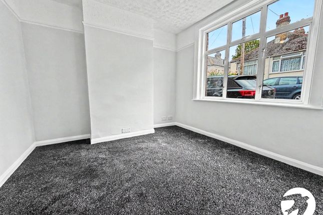 52, Albert Road, Kent photo 3