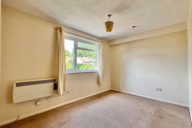 63 Allington Close, Taunton photo 4