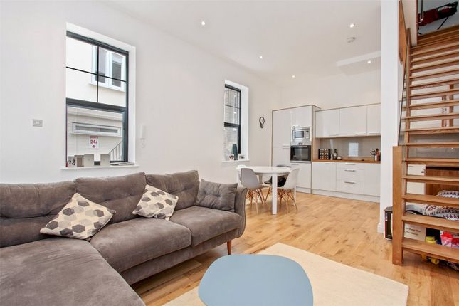 5, 24, Shore Road, London photo 4