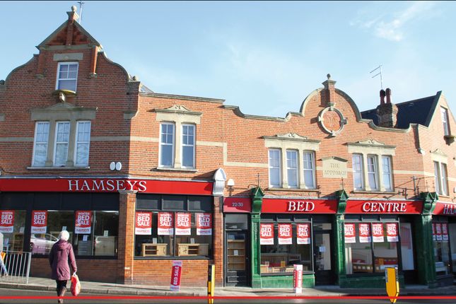 Retail premises to let in North Street, Leatherhead