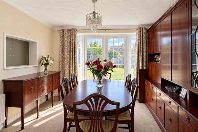 1, Homefield Avenue, Great Yarmouth photo 4