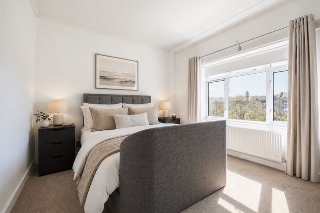 Flat 2, 46, High Street, Johnstone photo 3