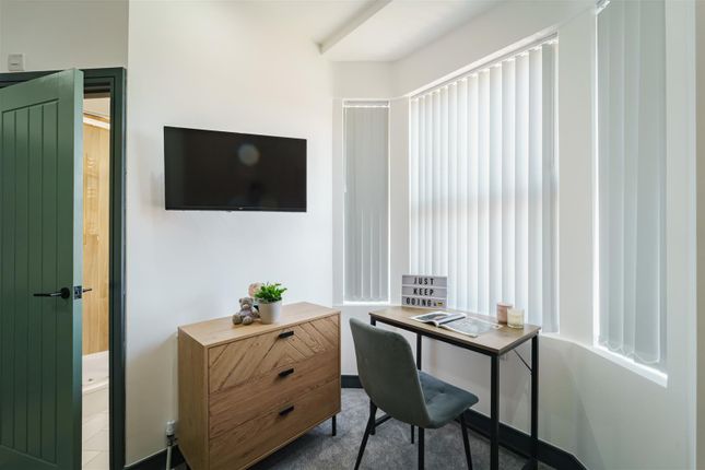 Room 5, 49, Lawford Road, Rugby photo 5