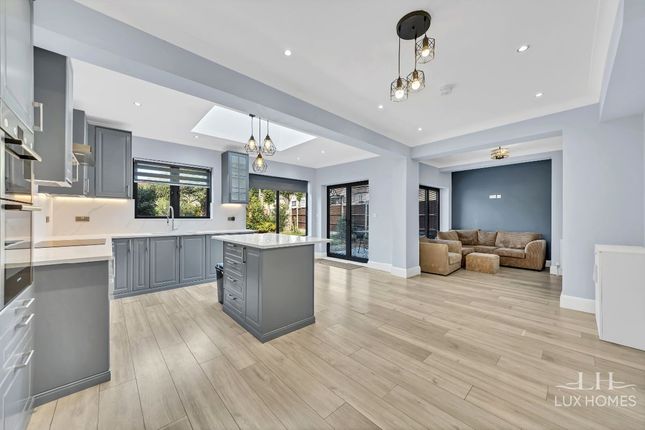 6, Cromer Road, Hornchurch photo 2