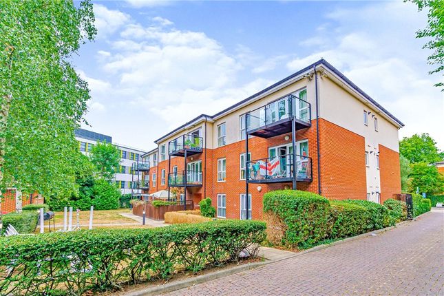 Kendra Hall Road South Croydon Cr2 6dt