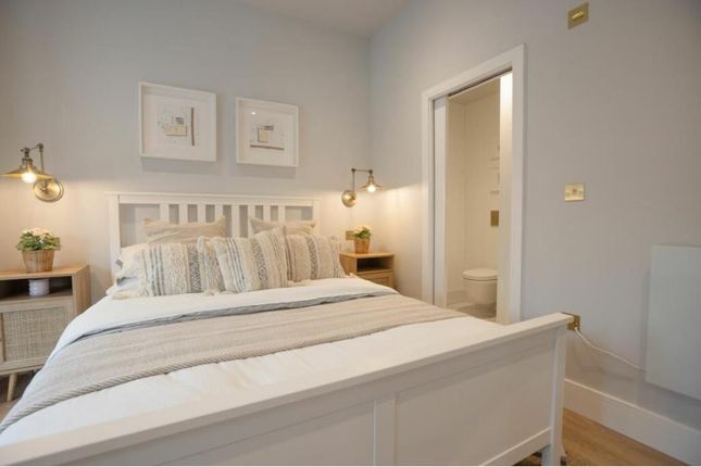 Flat 4, 1, Carlton Avenue, Ramsgate photo 5