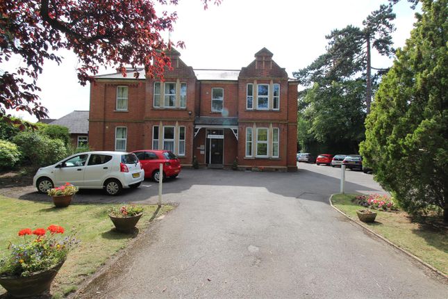 1 bed flat for sale in Silverdale Parade, Hillview Road, Hucclecote, Gloucester GL3