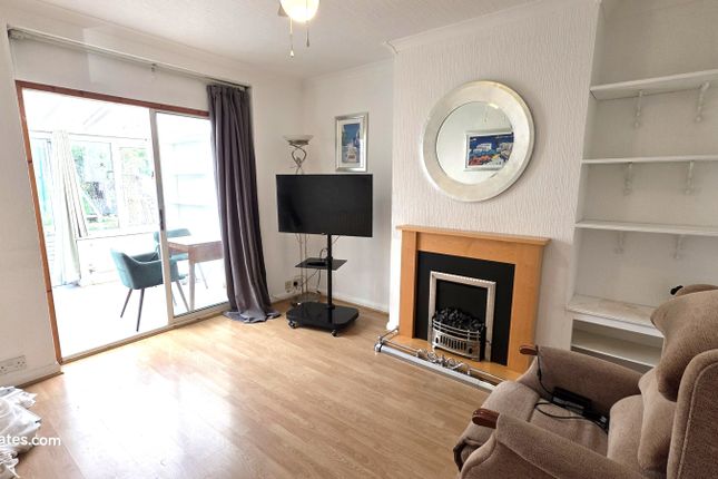 70 Avondale Avenue, BARNET photo 4