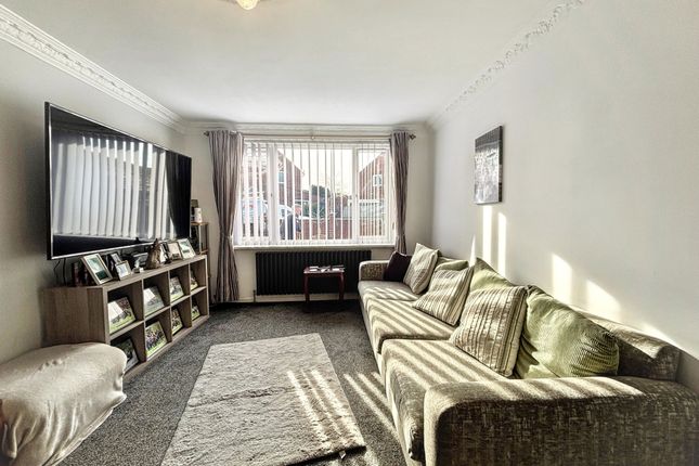 15, Moorland Court, Bedlington photo 2