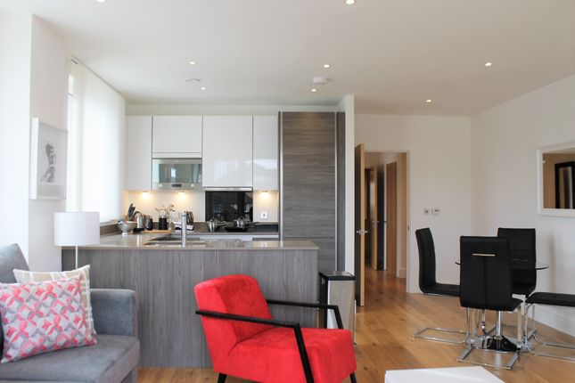Flat to rent in Aurora Point, 4 Plough Way, London