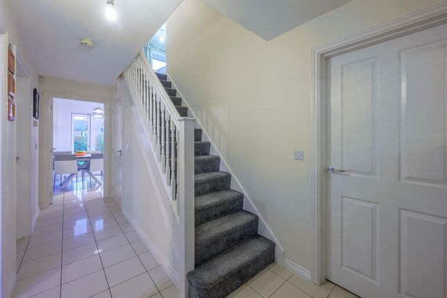 37, Kirkpatrick Drive, Wordsley photo 2