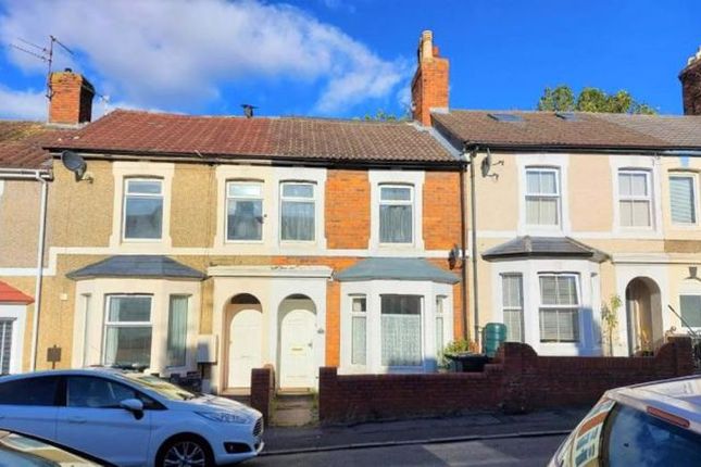 2-bed terraced on 5, Clifton Street, Swindon, £228,000