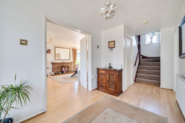 29, Amberley Way, Wotton-under-Edge photo 2