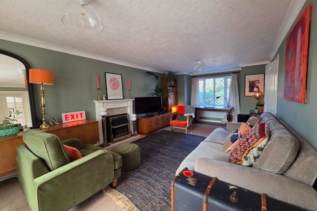 8, Oakland Court, Ramsgate photo 2