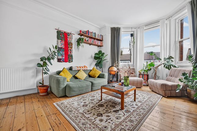 Flat 22, Salisbury Mansions,, St. Ann's Road, London photo 4