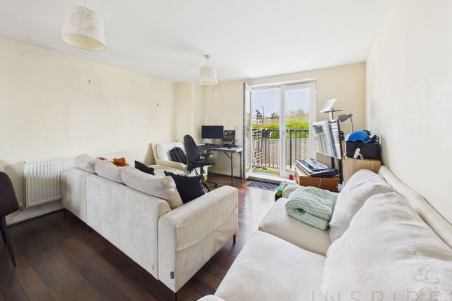 23 Buttermere Court Grayrigg Road, Crawley photo 4