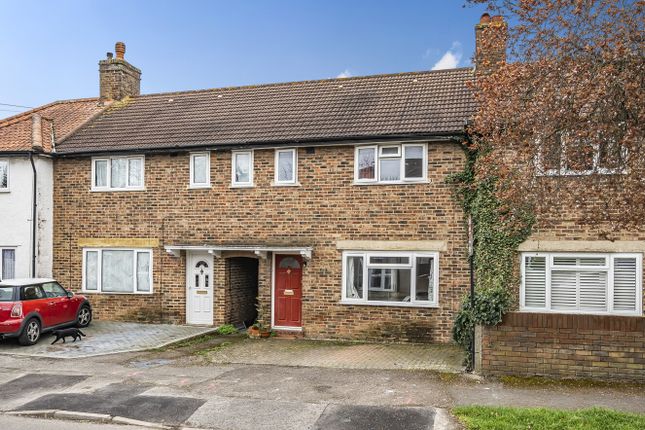 Terraced house for sale in Courtney Crescent, Carshalton