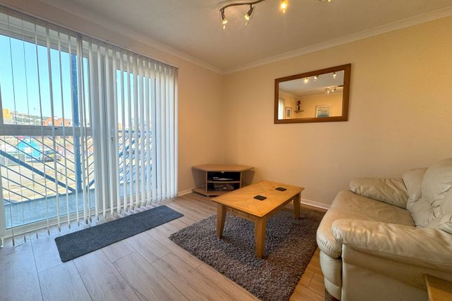 Flat 118, Abbotsford House, Swansea photo 3