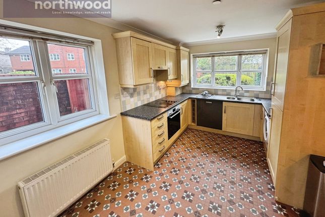 24, Cherry Tree Mews, Wirral photo 3